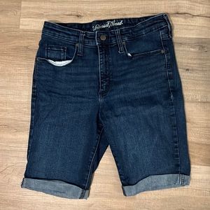Dark wash Bermuda shorts
